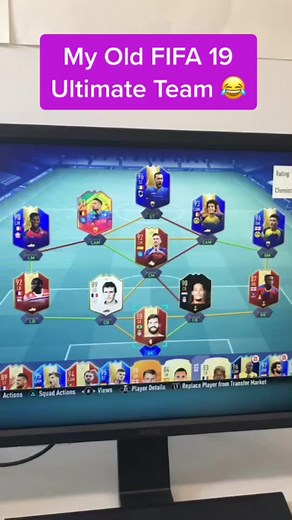 Review of My Old FIFA 19 Ultimate Team Squad
