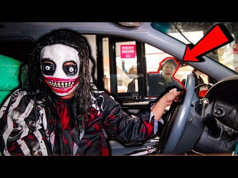 DRIVE THRU HALLOWEEN SCARE PRANK!!