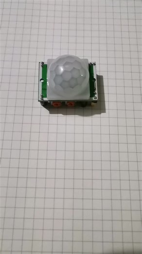 Cómo conectar un sensor PIR fácilmente