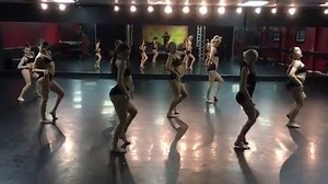 um pouquinho de jazz para os amantes dessa arte MARAVILHOSA. | Up Dance