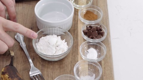 1 serving banana cake recipe | Ready in under 5 minutes