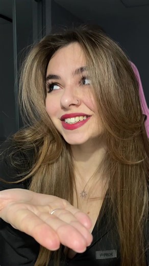 Ukrainian ASMR: Relax with Yulia Chashka