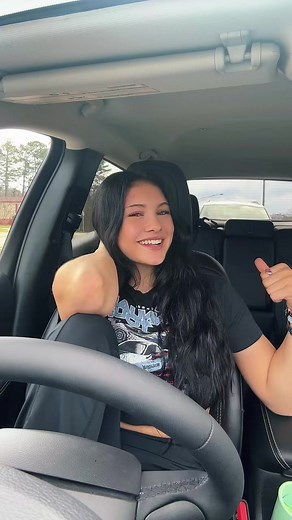 Waiting to pickup daelo likeee