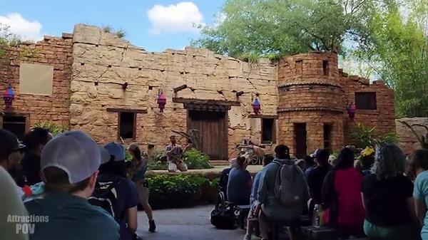 Feather Friends in Flight! FULL SHOW at Animal Kingdom [4K] | Walt Disney World Resort