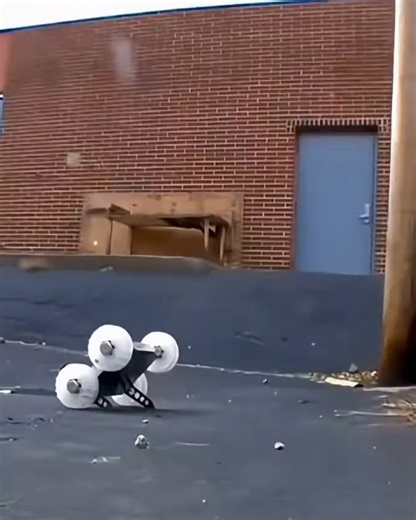 Job to Robot | This robot jumps 10 meters in a split second. 🦾⚡ Boston Dynamics’ Sand Flea isn’t built to look impressive — it’s built to go where... | Instagram