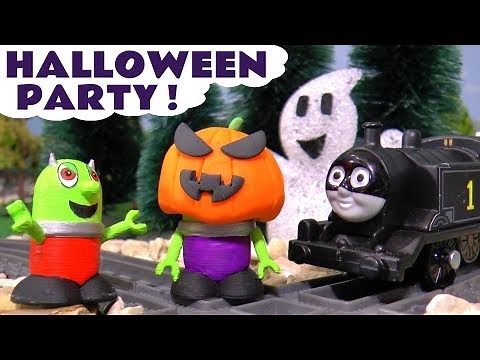 The Funlings have a fun Halloween Party with Thomas