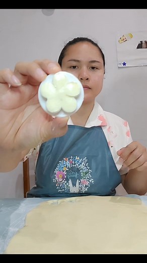 1.7K reactions · 496 shares | Puto seko recipe殺 tatlong sangkap lang ay makakagawa kana ng masarap na puto seko pwede rin itong lutoin sa kawali殺 #putoseko #homemade #fbreels | Momlysaussie Vlog | Facebook