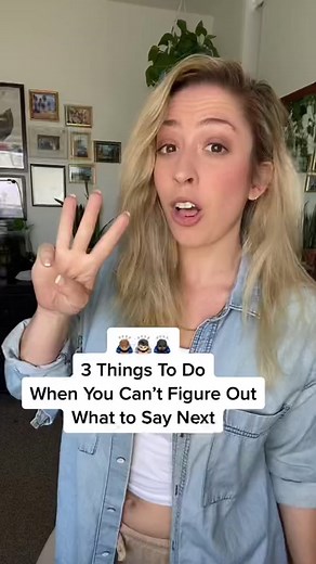 NEVER run out of this to say when talking to that cute girl! Here are 3 things to say to keep the conversation flowing 😊🌊 Book a call via the link in my bio for more date-saving tips and advice 😉 #datingadviceformen #datingtipsformen #datingcoachformen