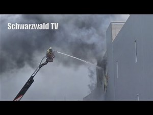 🔥🚒 Millionenschaden bei Großbrand in Fleischwarenbetrieb Adler Bonndorf | TV-Version [26.05.2021]