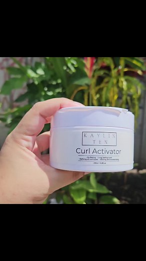 Get Frizz-Free, Defined Curls with Kaylin Tens Curl Activator