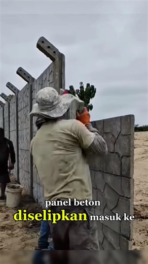 Dinding LEGO Raksasa