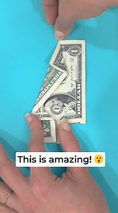amazing origami christmas hack! 😮 just a few simple folds and you can turn your money into a christmas tree! #origami #christmas #fblifestyle | Brooklyn B