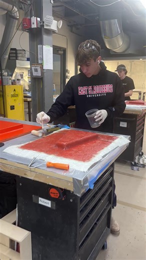 IYRS on Instagram: "The catapult project is an open molding project that puts the "fun" in composites technology fundamentals. Students practice using wet layup to create patterns, build components and eventually assemble. These skills can be applied to any composites project, whether you're building a boat, airplane, or in this case, a catapult. The real test will be when students use the catapults to launch golf balls down the wharf. Stay tuned for the launch, happening soon! #IYRS #Newport #R