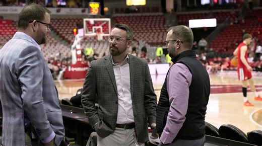 Wisconsin basketball GM explains Badgers’ roster-building, transfer portal strategy
