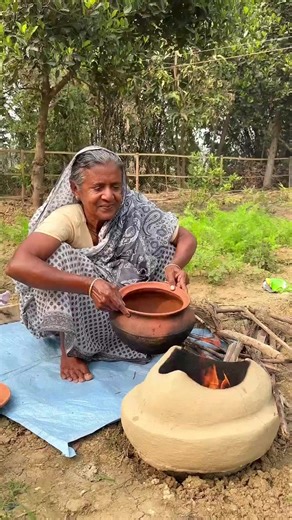Traditional Clay Pot Rice with Vegetable Mash Recipe