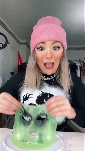 Alien Maske! #shorts #viral