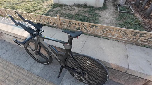 Java TT đẹp quá không anh em #bicycles #javabikeshop #javaauriga #javasiluro6top #dapxe #javavolata #bike #javafuoco #roadbike #JAVAIDRA #JAVARIVALE #javabike #javarivale #javasuprema #vanhcarbon #biketok #javatt