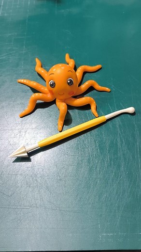How to make octopus / out of fondant / topper makeing . . . #octopus #rajucakeartist #reelsinstagram #fondantcake #topper #figurine #cakes #jeevanbakery | Raju Suwi