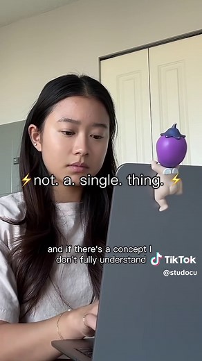 You don’t need to write everything down to remember it all 💭 Studocu AI helps you organize your notes, learn from classmates, and generate summaries and quizzes so you can focus on what really matters: understanding the material. 🙇‍♀️ Smarter, calmer studying starts here 💙 Link in bio. #studocu #studocuai #studytok #studytips #studysmart