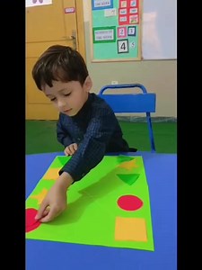 The visual memory and discrimination involved and the identification of patterns and relationships and similarity and difference help children to learn about early representation and problem solving. Matching and sorting activities can also be good for developing fine motor skills. #EYFS #InteractiveLearning #Playgroup #Mathematical Development #matching shapes Activity | American Lycetuff DNK Bharakahu Campus | Facebook