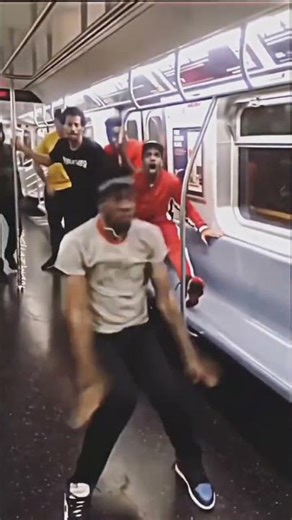 #🇪🇸Spain is turning city borders into a livinglung! Through the “Metropolitan Forest”project, Madrid