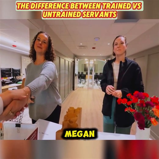 28K views · 528 reactions | The difference between Trained vs Untrained servants - First Amendment Audit. | Enric Officer | Facebook