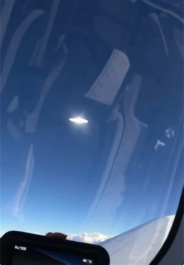 Peru Alien Memes and UFO Sightings: Exploring Extraterrestrial Phenomena in 2022