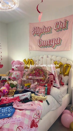 Not sleeping in this room for a week, I love my big so muchhhh 💗💗💗💗 #big #little #fiu #alphachi #axo