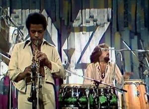 344K views · 9.6K reactions | Joe Zawinul - Keyboards Wayne Shorter - Sax Jaco Pastorius - Bass Alex Acuna - Drums Manolo Badrena - Percussion Weather Report - Scarlet Woman (1976) | Jazz Fusion | Facebook