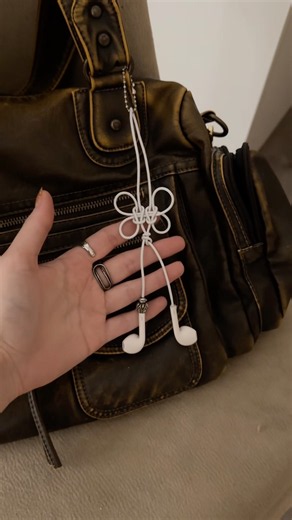 DIY headphones butterfly knot keychain ʚĭɞ Chinese knot tutorial