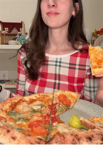 Caprese Pizza Recipe for Perfect Friday Dinner