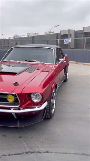 Insane 1967 Ford Mustang