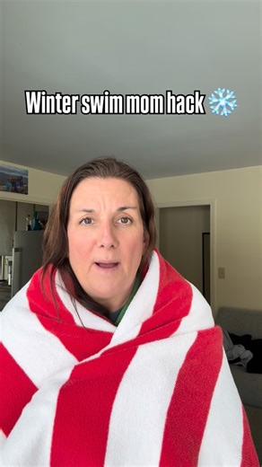 Katie Kopp-private swim instructor on Instagram: "Winter swim moms know 👇 Swimming is the easy part. Getting a freezing, wet kid dressed! That’s the workout 😅 This is one of the winter must- Cold pool deck. Wet hair. Snow outside. This robe = dry, warm, zip, done. 👉I linked the ones I trust in my bio under Swim Gear I Trust ❄️ #ItsNoBigDeal #SwimGear #SwimLessons"