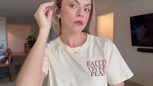 AI Translator Earbuds Real-Time Translation Earbuds 180 Languages and Accents Two-Way Translation Device for Travel Business and Learning Compatible with iOS and Android Electroplated Black