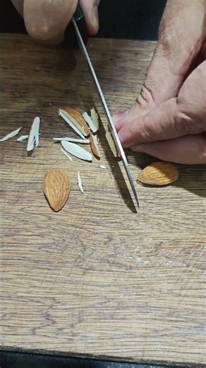 Sweet Toast Relaxing real-sound cooking with no talking.