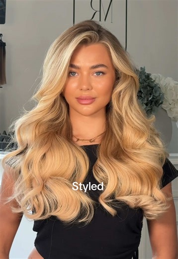 The perfect hair extension routine 🤩✨ Jasmine is wearing our 22” Seamless Tapes in ‘Rooted Beach Blonde’ and it’s officially going…Final chance to get your hands on it before it’s gone ‼️⏱️ #SWAYhairextensions #hairextensions #hairextensionspecialist #tapeinhairextensions #tapeextensions