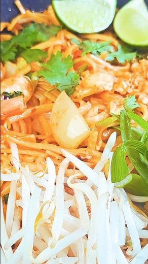 Best Homemade Pad Thai You Can Find🤞😍 #padthai #shorts #noodles #easy #noodlesrecipe #cooking