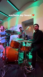 “unchain my heart” ❤️‍🔥 de Ray Charles, acompañando a mis tremendos Mr Rabbit 🐰 #musician #musiciansofinstagram #drummer #musicproducer #drums #raycharles | Eduardo Ascanio