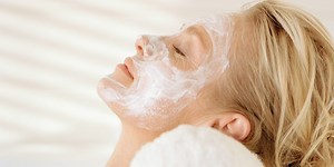 I Put My Boyfriend’s Semen on My Face and Had a Seriously Severe Allergic Reaction