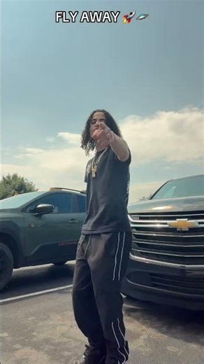 OUTNOW🚀 Luu Rackz - fly Away ✈️🛸 #trendingshorts #youtubeshorts #newmusic #viralshort #music