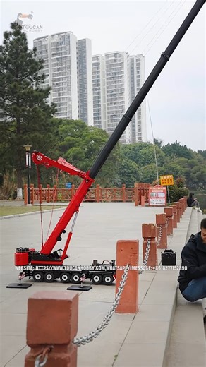 This is no joke! CAN'T catch any fish even with real fishing gear🥲 but Oliver actually caught one using this 1/14 scale RC hydraulic mobile crane LTM1350 and D1050! Have you get the correct way to play with this model?🧐🤔 #rcmodel #rcworld #rclife #rclover #rccommunity #RC #crane #truck #LTM1350 #D1050 #Toucanhobby | Toucan RC Hobby