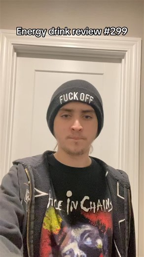 千尺ㄖ丂ㄒㄚㄖ千千丨匚丨卂ㄥ on Instagram: "Bubbl'r Peach Raspberry Dazzl'r Review! #fyp #foryou #bubblr #energydrink #review"