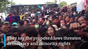 Indonesian students rally against changes to corruption law