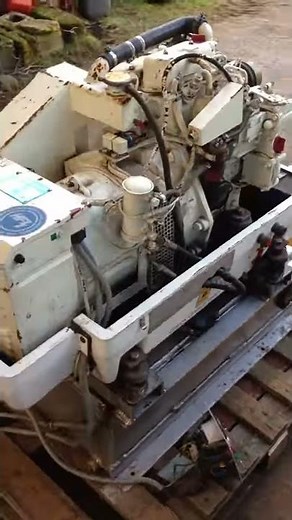 HFL 8KVA Marine Diesel Generator Start-up and run demo.