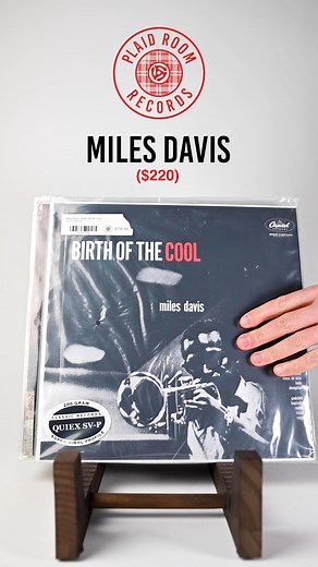 More great jazz records in tomorrow's Fresh Used drop! Here are some highlights you'll find in-store at noon (December 27th, 2023) Music Credit: @doctorbionicband - "Knowledge of Self" on @chiefdomrecords | Plaid Room Records