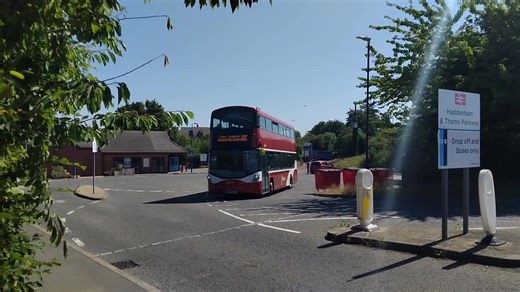 Bus Spotting: Redline's Wright Gemini 3 in Action