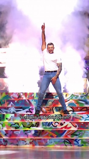 Our #Strictly stars love a good chat don’t they? #strictly2021 #strictlycomedancing