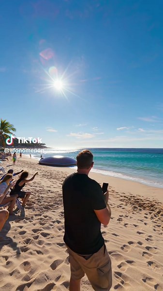 UFO Landing Footage on Hawaiian Beach