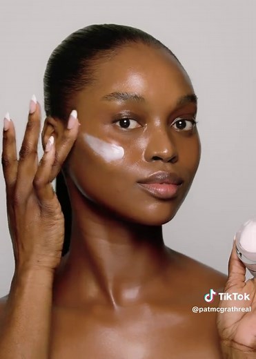 Hydrating Glow Cream: Divine Skin by Pat McGrath