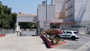 How much does it cost to transport an inmate?